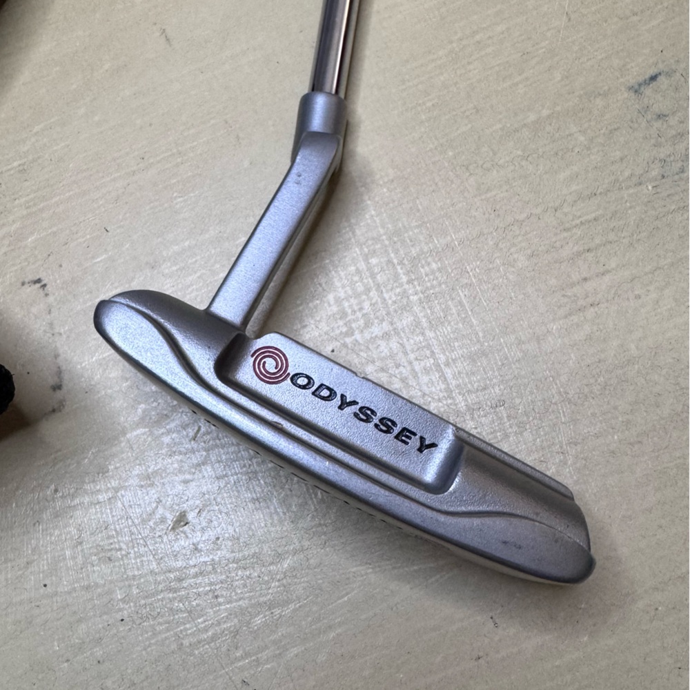 Odyssey White Hot OG #1WS Putter - Picture 2 of 10